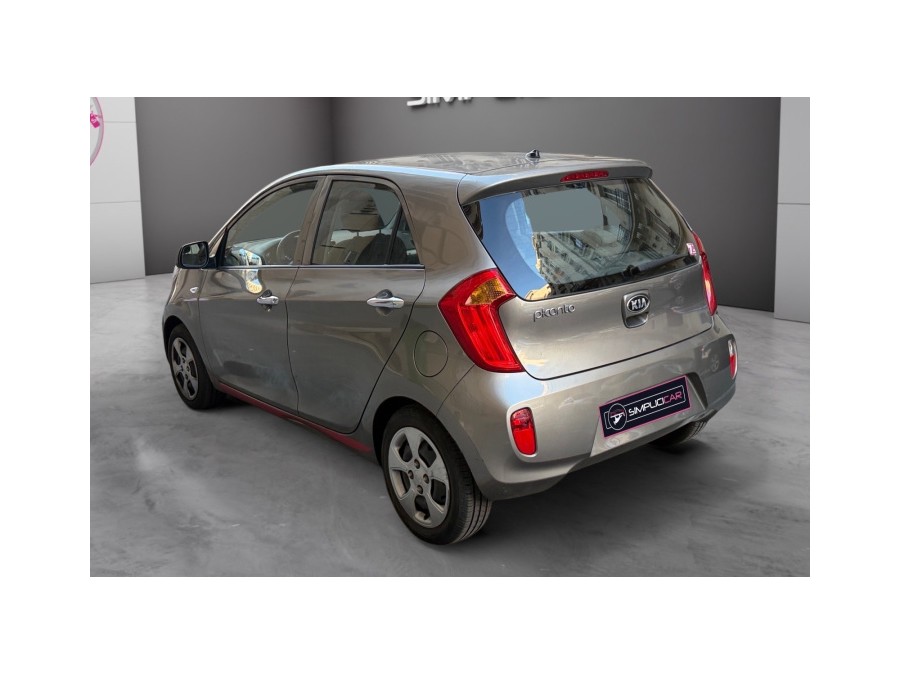 KIA d'occasion PICANTO 1.0 69 MOTION de 2014 Paris 15 (75)﻿