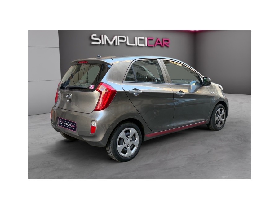 KIA d'occasion PICANTO 1.0 69 MOTION de 2014 Paris 15 (75)﻿