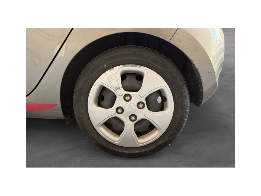 KIA d'occasion PICANTO 1.0 69 MOTION de 2014 Paris 15 (75)﻿