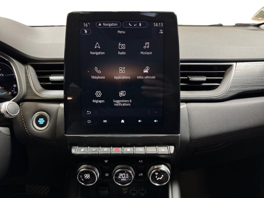 RENAULT d'occasion CAPTUR 1.6 E-TECH PLUG-IN 160 Initiale Paris de