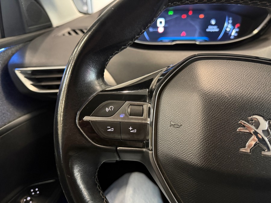 PEUGEOT d'occasion 5008 II 1.6 BLUE HDI 120 ACTIVE de 2017 Andrezieux