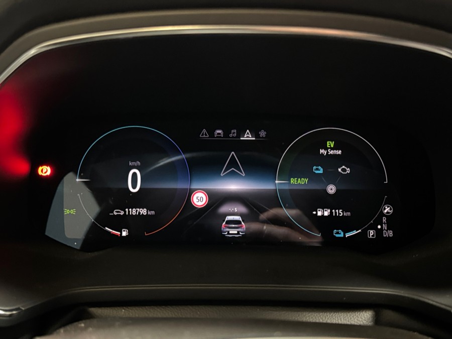 RENAULT d'occasion CAPTUR 1.6 E-TECH PLUG-IN 160 Initiale Paris de