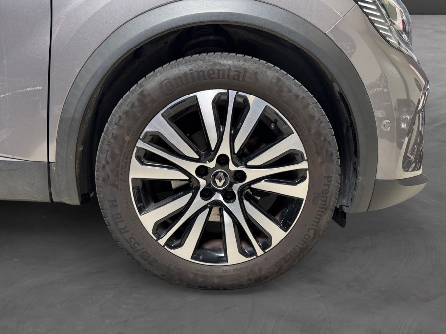 RENAULT d'occasion CAPTUR 1.6 E-TECH PLUG-IN 160 Initiale Paris de