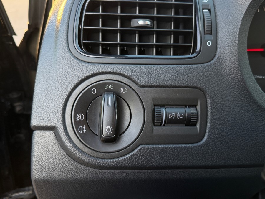 VOLKSWAGEN d'occasion POLO 1.2 TDI 75 de 2013 Nîmes (30)﻿