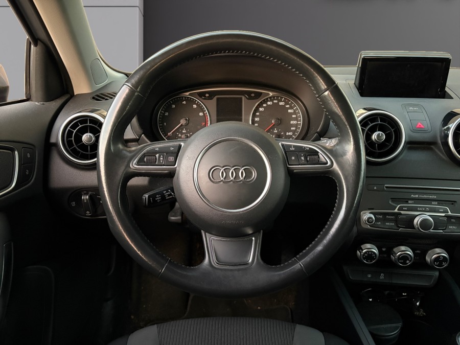 AUDI d'occasion A1 SPORTBACK 1 TFSI de 2017 Poitiers (86)﻿