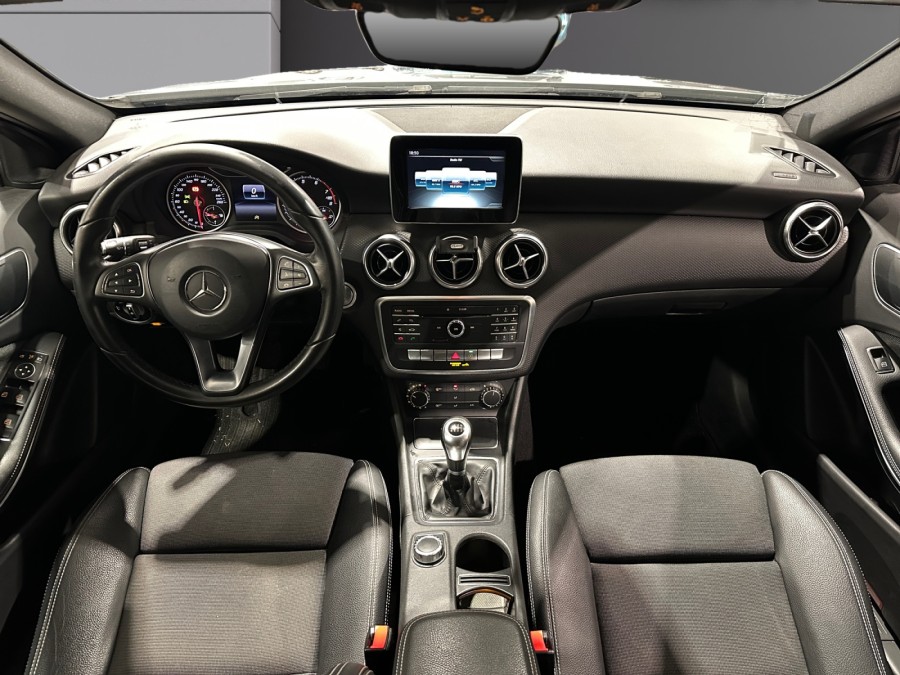 MERCEDES d'occasion A 180 BLUE EFFICIENCY INTUITION de 2017 Lorient