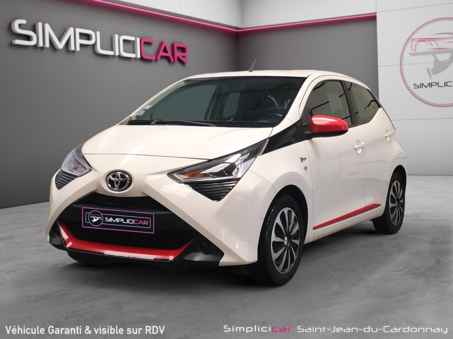 TOYOTA d'occasion AYGO 1.0 VVT-I 72 X-POP de 2020 St Jean du