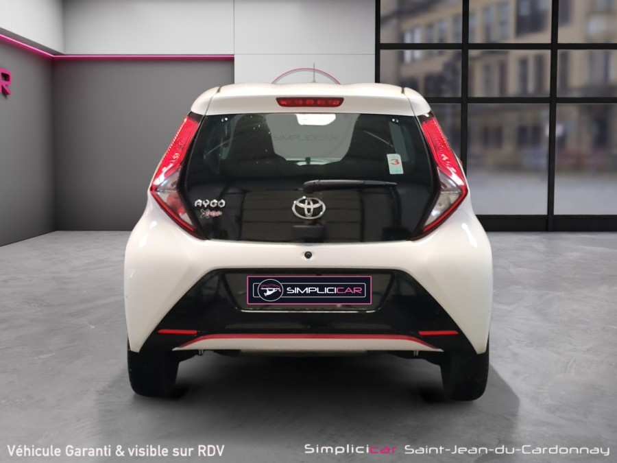 TOYOTA d'occasion AYGO 1.0 VVT-I 72 X-POP de 2020 St Jean du