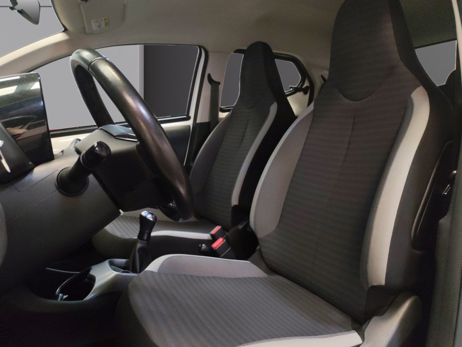 TOYOTA d'occasion AYGO 1.0 VVT-I 72 X-POP de 2020 St Jean du