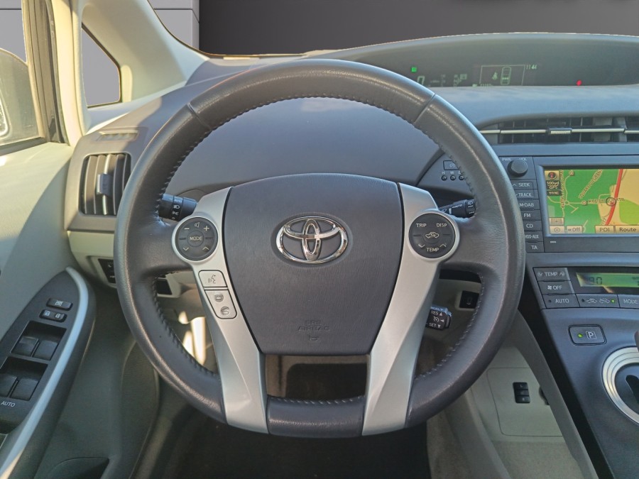 TOYOTA d'occasion PRIUS 136h Lounge 15 de 2010 Rennes (35)﻿