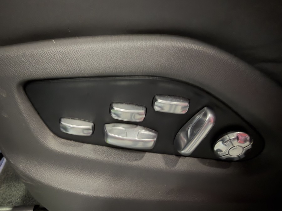PORSCHE d'occasion CAYENNE 3.0 V6 E-HYBRID COUPE PLATINIUM EDITION de