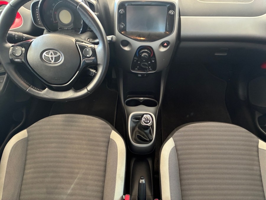 TOYOTA d'occasion AYGO 1.0 VVT-i 72ch x-play 3p de 2019 Nice (06)﻿