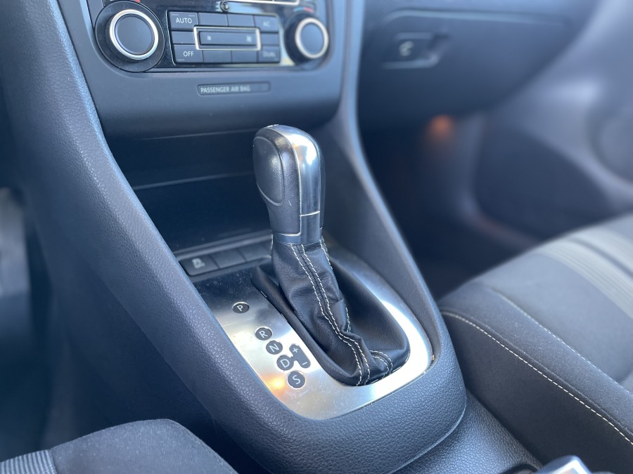VOLKSWAGEN d'occasion GOLF 1.4 TSI 122 MATCH DSG de 2012 Montpellier