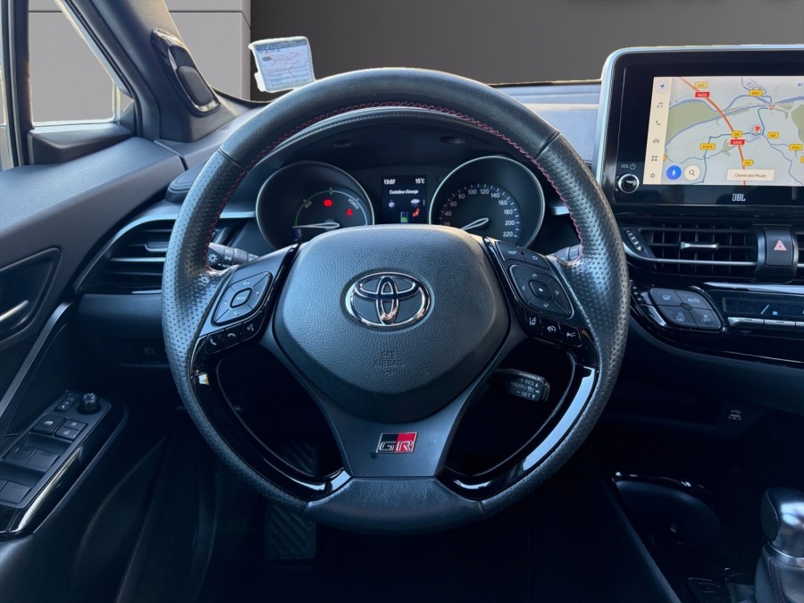 TOYOTA d'occasion CHR 1.8 HYBRIDE 122H GR SPORT de 2023 Nord Isère