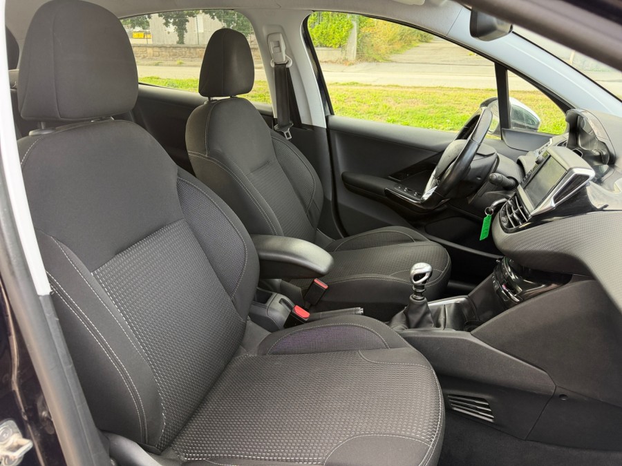 PEUGEOT d'occasion 208 1.2 110 ALLURE de 2018 Brest (29)﻿