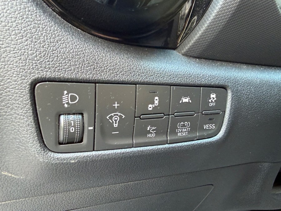 HYUNDAI d'occasion KONA 1.6 GDI 141 HYBRID CREATIVE de 2020 Nice (06)﻿