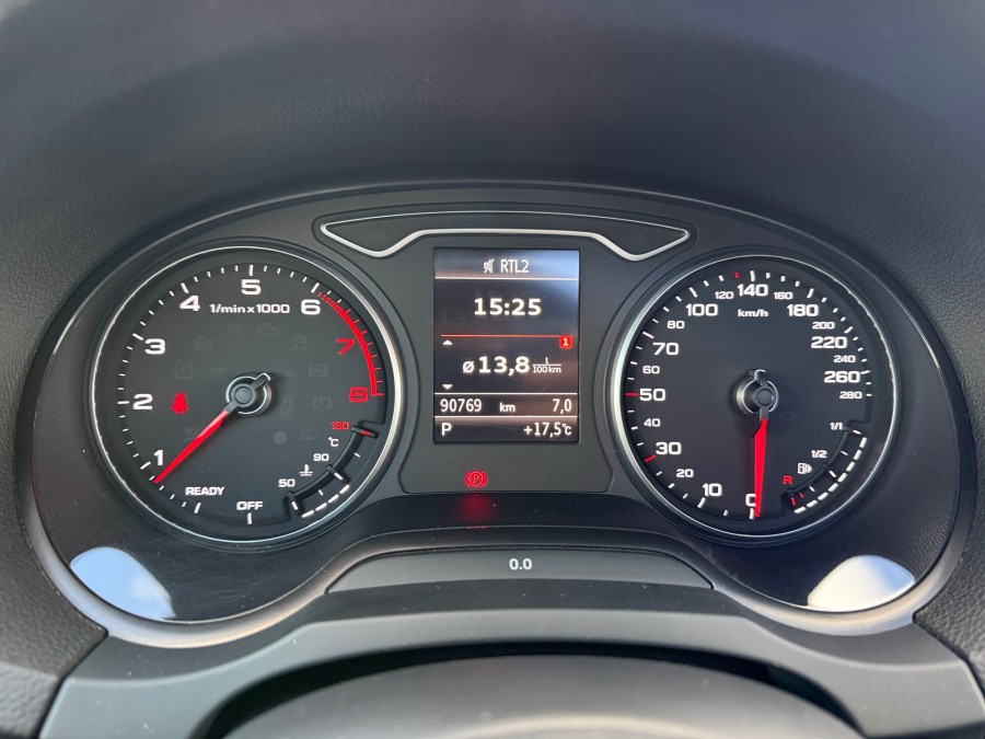 AUDI d'occasion A3 35 TFSI 150ch CoD Sport S TRONIC de 2019 Mérignac