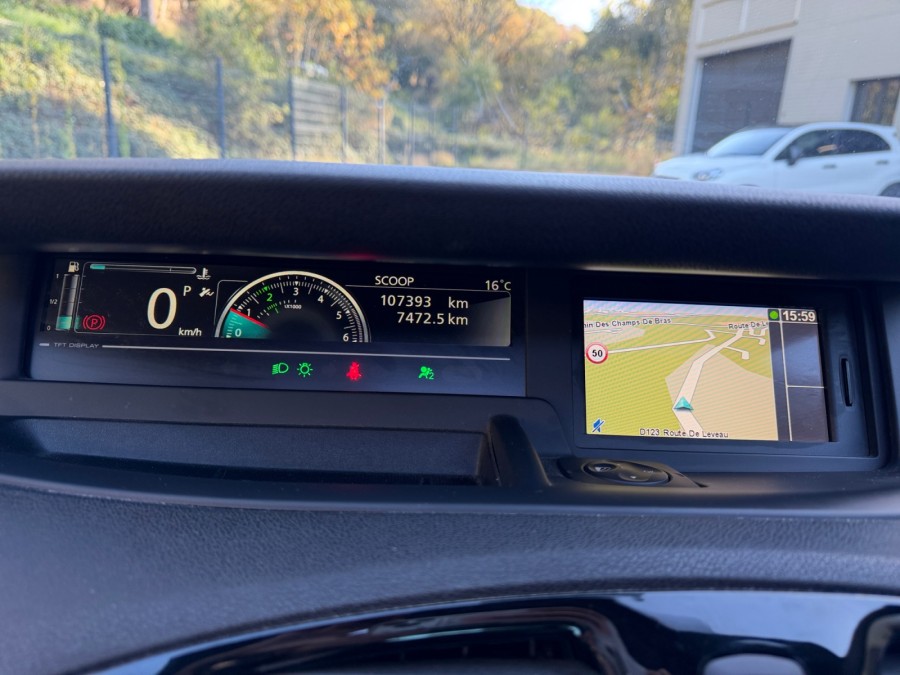 RENAULT d'occasion SCENIC RENAULT SCENIC 1.5 DCI 110 INITIAL EDC de