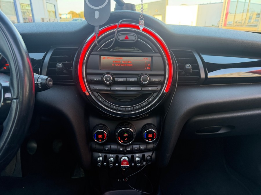 MINI d'occasion MINI 1.5 COOPER 136 de 2014 Vannes (56)﻿