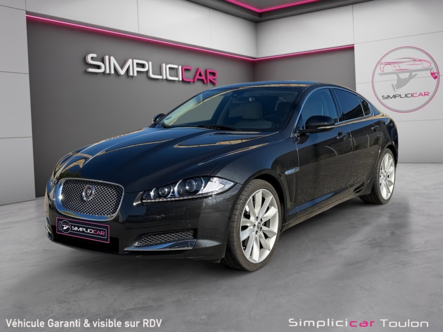 JAGUAR d'occasion XF 2.2 D 200ch Luxe Premium de 2015 Toulon Est (83)﻿