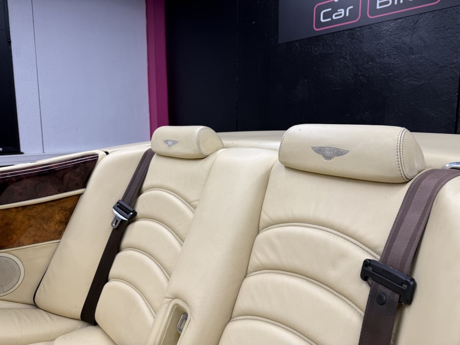 BENTLEY d'occasion Azure V8  6.7 Cab de 1999 Villebon Sur Yvette (91)﻿