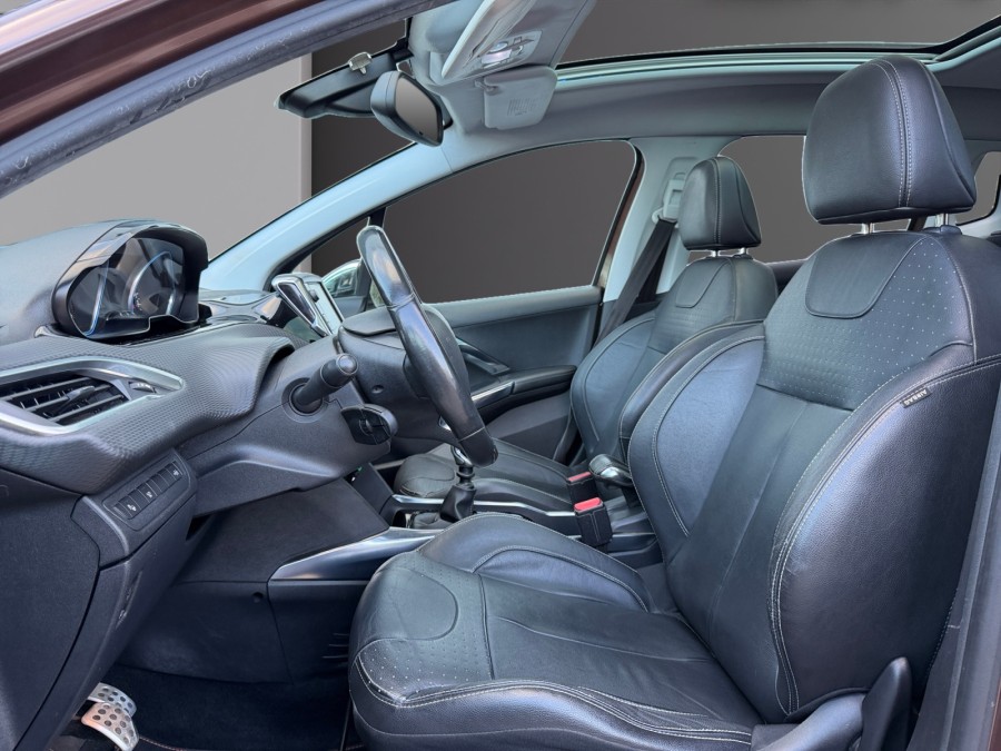 PEUGEOT d'occasion 2008 1.6 e-HDi115 FAP Féline Titane de 2013 Toulon