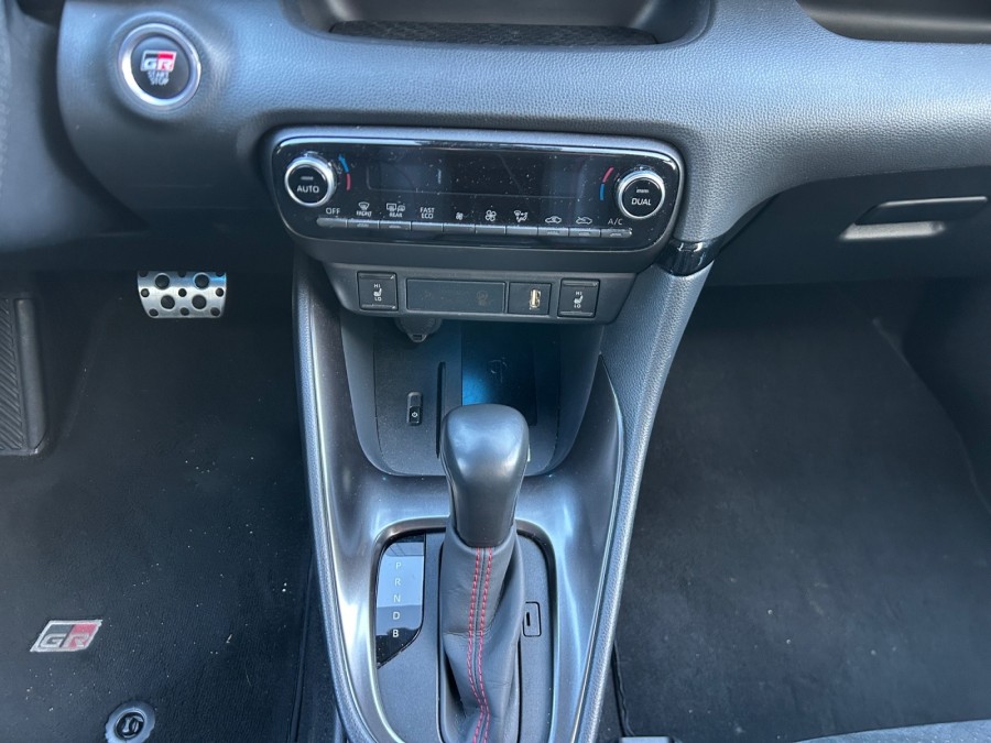 TOYOTA d'occasion YARIS 1.5 116H de 2022 Coignières (78)﻿