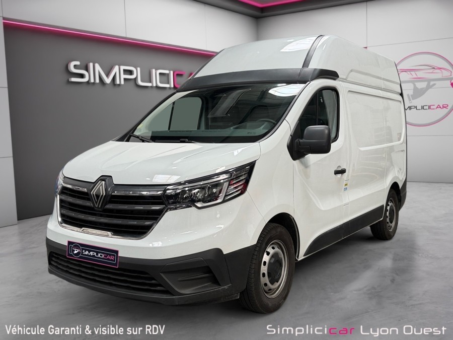 RENAULT d'occasion TRAFIC L1H2 3T 2.0 Blue dCi 150ch Advance -24 de