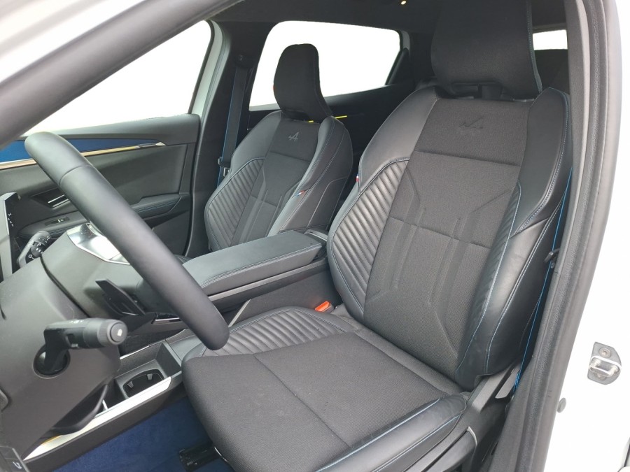 RENAULT d'occasion SCENIC E-TECH 220 TECHNO GRANDE AUTONOMIE de 2025