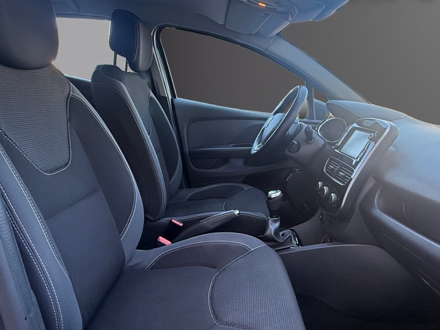RENAULT d'occasion CLIO TCE 90 BUISNESS de 2018 Nice (06)﻿