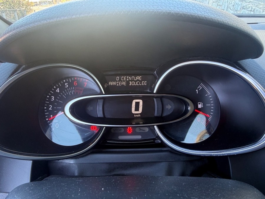 RENAULT d'occasion CLIO TCE 90 BUISNESS de 2018 Nice (06)﻿
