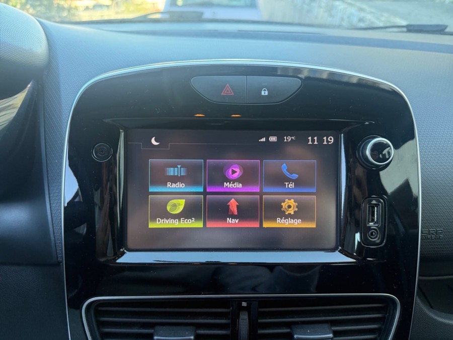 RENAULT d'occasion CLIO TCE 90 BUISNESS de 2018 Nice (06)﻿