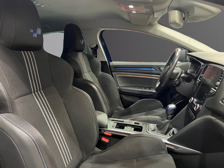 RENAULT d'occasion MEGANE TCE 140 GT LINE de 2020 Lyon Ouest (69)﻿
