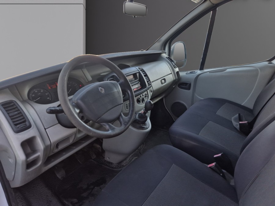 RENAULT d'occasion TRAFIC L1H1 1000 1.9 dCi 100ch de 2006 Valence