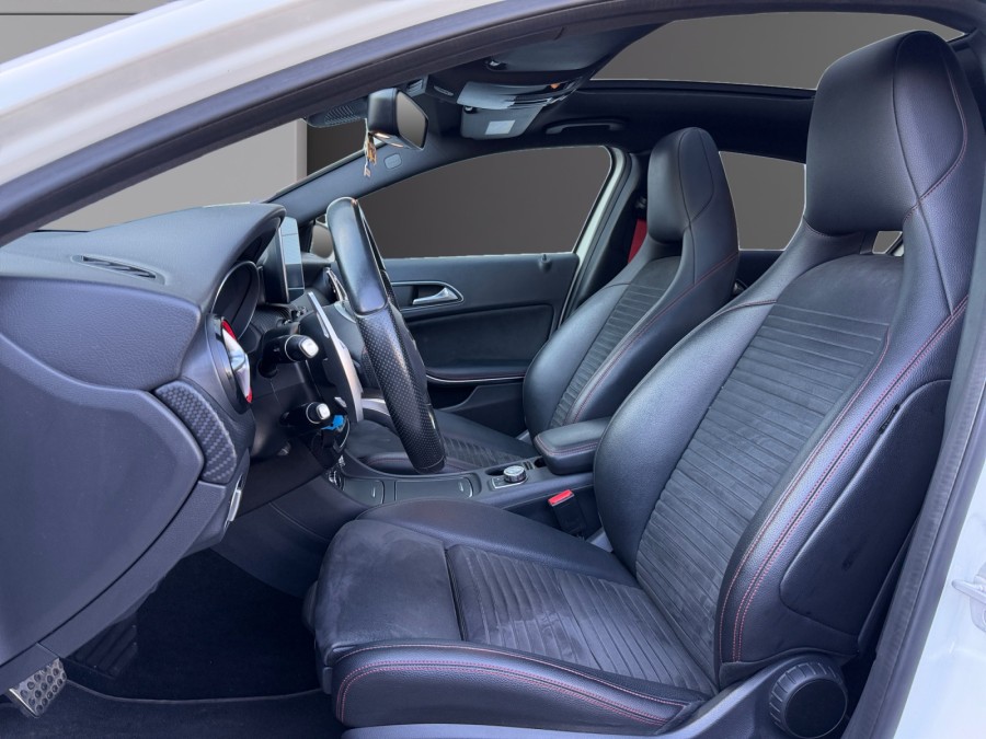 MERCEDES d'occasion A 250 Version Sport 4Matic 7G-DCT de 2016 Toulon