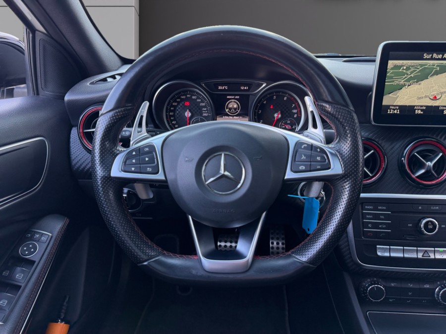 MERCEDES d'occasion A 250 Version Sport 4Matic 7G-DCT de 2016 Toulon