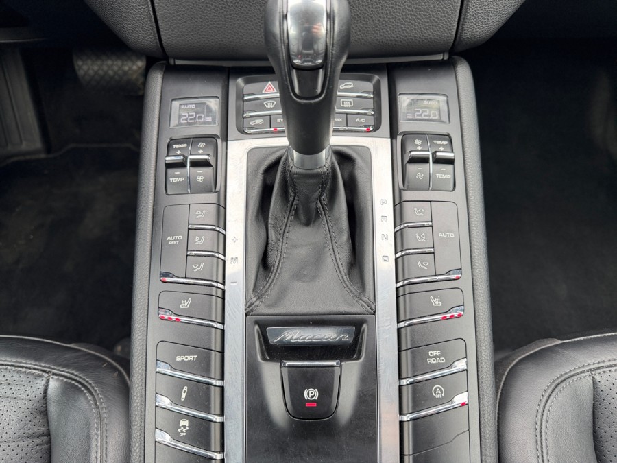 PORSCHE d'occasion MACAN 3.0D 258 S de 2014 Rennes (35)﻿