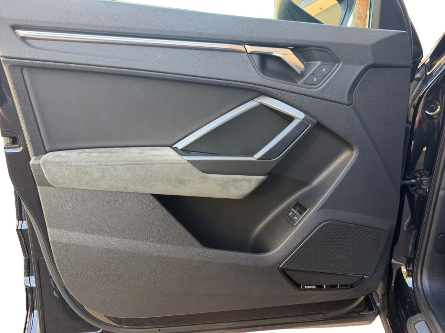 AUDI d'occasion Q3 45 TFSI e 245ch S line S tronic 6 de 2022 Cannes
