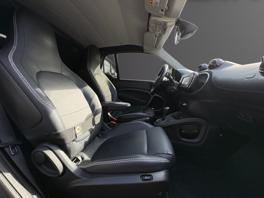SMART d'occasion Fortwo Cabriolet 109ch Brabus Xclusive twinamic de