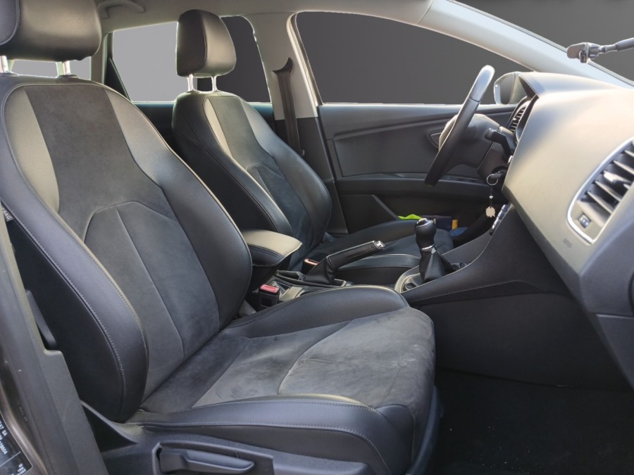 SEAT d'occasion LEON ST 2.0 TDI 150 CONNECT de 2015 La Ciotat (13)﻿