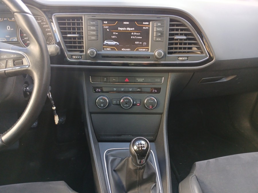 SEAT d'occasion LEON ST 2.0 TDI 150 CONNECT de 2015 La Ciotat (13)﻿