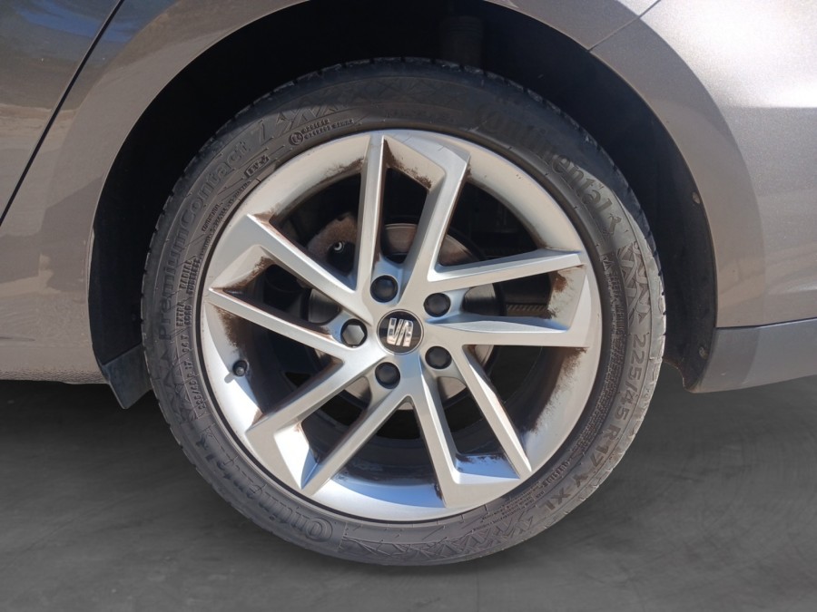 SEAT d'occasion LEON ST 2.0 TDI 150 CONNECT de 2015 La Ciotat (13)﻿