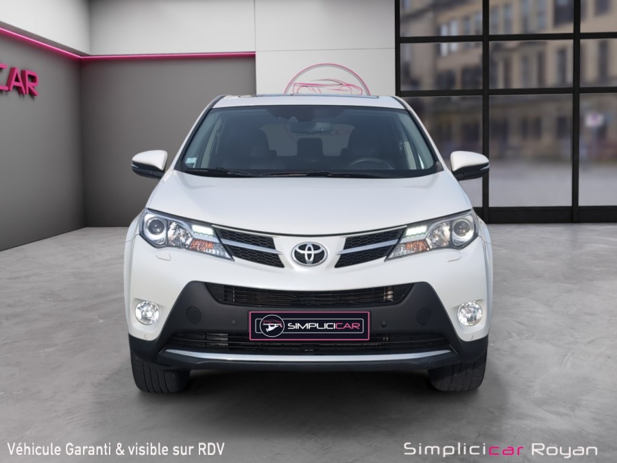 TOYOTA d'occasion RAV 4 IV 2.2 D4D 150 ch Lounge de 2014 Royan (17)﻿