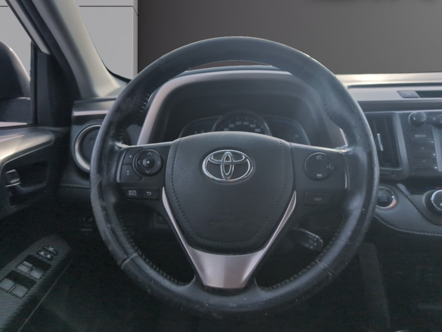 TOYOTA d'occasion RAV 4 IV 2.2 D4D 150 ch Lounge de 2014 Royan (17)﻿