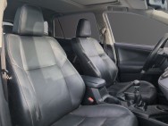 TOYOTA d'occasion RAV 4 IV 2.2 D4D 150 ch Lounge de 2014 Royan (17)﻿