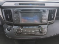 TOYOTA d'occasion RAV 4 IV 2.2 D4D 150 ch Lounge de 2014 Royan (17)﻿