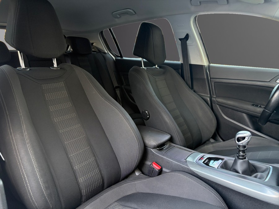 PEUGEOT d'occasion 308 1.2 PURE de 2015 Valence (26)﻿