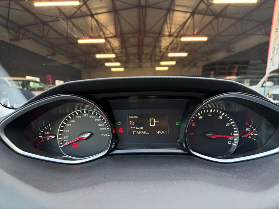 PEUGEOT d'occasion 308 1.2 PURE de 2015 Valence (26)﻿