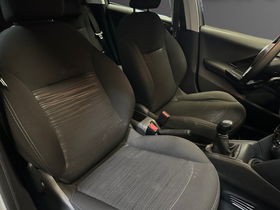 PEUGEOT d'occasion 208 1.2 PureTech 68ch Access 5p de 2017 St Jean du
