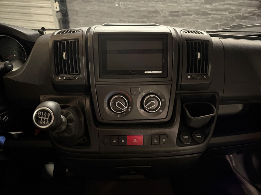 CITROEN d'occasion JUMPER 2.2L 140CV EDITION FIT de 2024 Pau (64)﻿